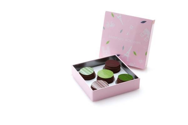 「フルーツとお茶」をテーマにした新作ショコラアソートが続々登場! パティスリー・サダハル・アオキ・パリのバレンタイン2023