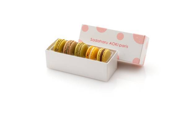 「フルーツとお茶」をテーマにした新作ショコラアソートが続々登場! パティスリー・サダハル・アオキ・パリのバレンタイン2023