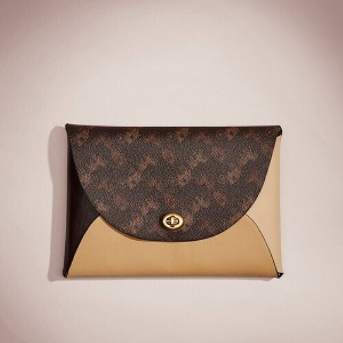 長年愛用したコーチ製品を再生するプログラム「COACH (Re)Loved」をローンチ