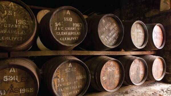 半世紀の熟成を経て生み出されたシングルモルト・スコッチ・ウイスキー「グレンファークラス50年」