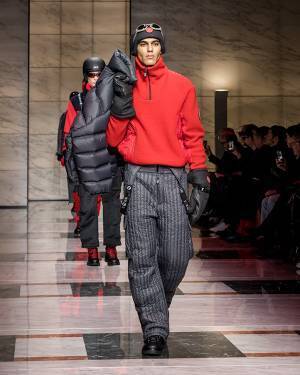 【ルック】ジョルジオ アルマーニがミラノで2023秋冬メンズコレクションを発表