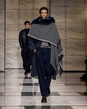 【ルック】ジョルジオ アルマーニがミラノで2023秋冬メンズコレクションを発表