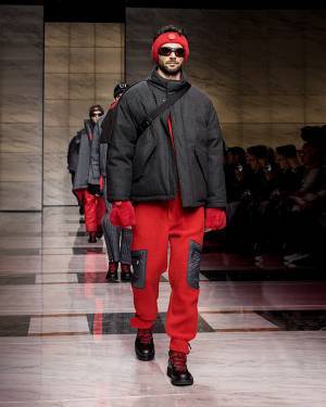 【ルック】ジョルジオ アルマーニがミラノで2023秋冬メンズコレクションを発表