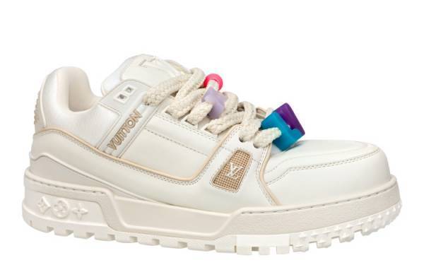 ルイ・ヴィトンで人気の「LVトレーナー」をボリューミーでカラフルにアップデート!