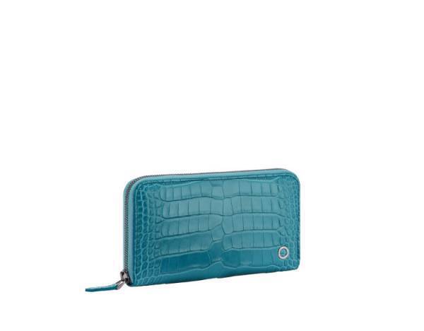 ブルガリからセルリアントパーズカラーのアリゲータースキンを使用した日本限定の「ブルガリ マン」コレクションが登場