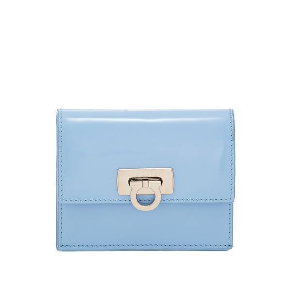 フェラガモが新宿伊勢丹と阪急うめだでポップアップを開催。マクシミリアン・デイヴィスによるファーストコレクションを展開