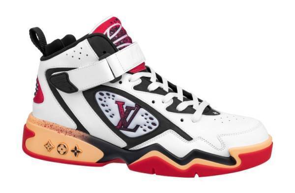 ルイ・ヴィトンからヴィンテージのバスケットシューズを再解釈した「LV トレイナー 2·ライン スニーカー」の新色が登場