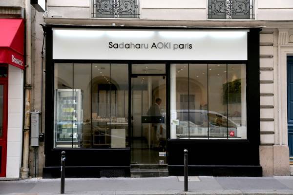 パティスリー・サダハル・アオキ・パリが泉屋東京店とコラボ。泉屋のクッキーがケーキになって登場