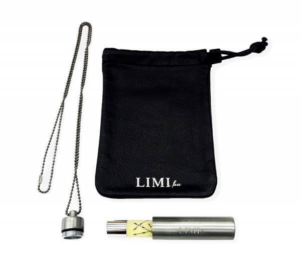 リミ フゥとウカのコラボ第2弾は ハンドケアのカテゴリーより「uka nail oil black study for LIMI feu」が登場