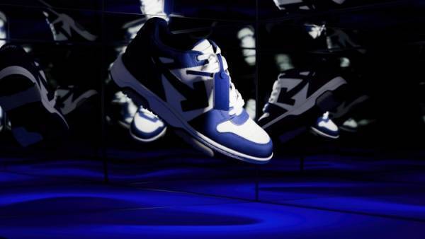 オフ-ホワイト™からブランドのシグネチャースニーカー「OUT OF OFFICE」の新作が登場