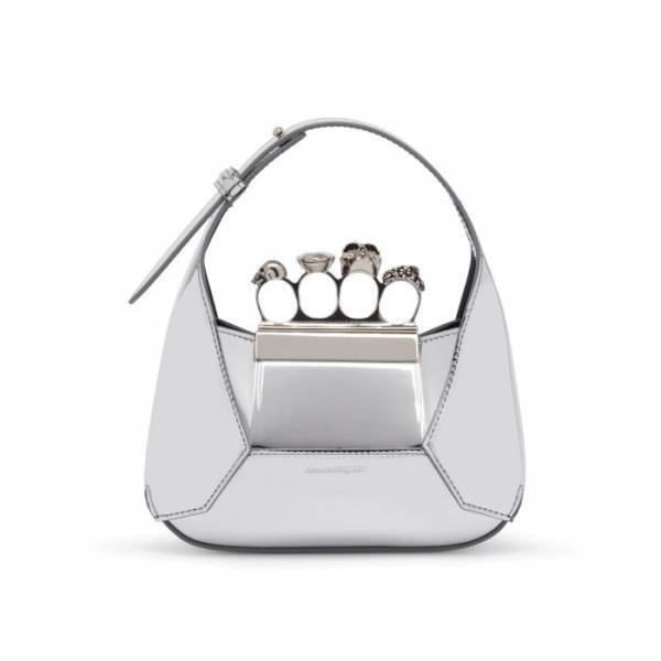 アレキサンダー・マックイーンのナックルシリーズに新色が登場