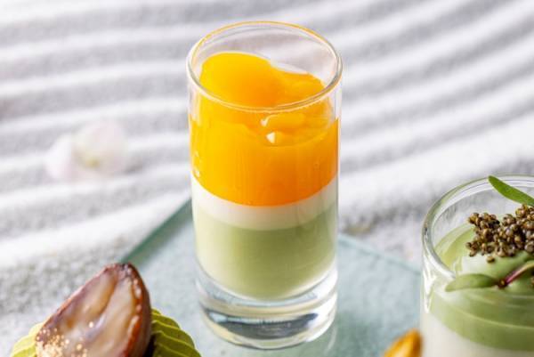 国産食材に抹茶を組み合わせて多様なマリアージュを楽しむ、コンラッド東京のアフタヌーンティー