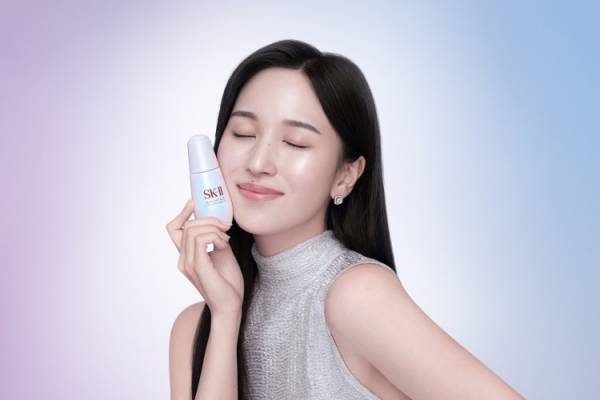 TWICEのMINAが登場! SK-IIがブライトニングシリーズの新キャンペーンを開始