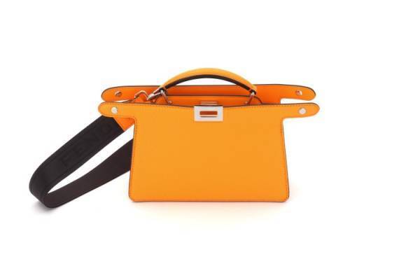 モダンでスポーティなルックを演出! フェンディのアイコンバッグ「ピーカブー」に新作が仲間入り