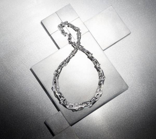 ティファニーがブランドアンバサダーのBTS ジミンらを起用したキャンペーン「This Is Tiffany 」を公開