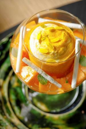 芳醇なマンゴーと京都のエッセンスが奏でるアートのようなアマン京都のマンゴーパフェ