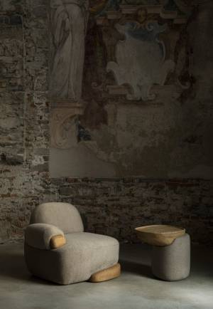 ロロ・ピアーナ・インテリアがミラノ・デザインウィークで発表した「アパチェタ」、サステナブルなアプローチで自然への賛辞を表現