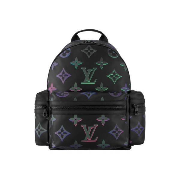 幅広いシーンで活躍! ルイ・ヴィトンからモノグラム・パターンが印象的なメンズの新作バックが登場