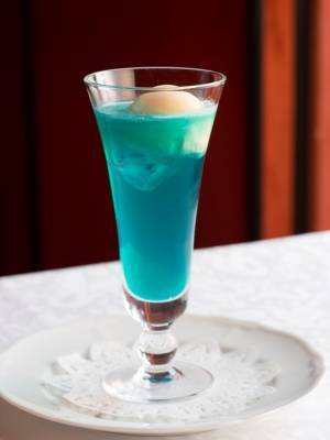 資生堂パーラー銀座本店で味わう江戸の粋。年に1度の新橋花柳界「東をどり」にちなんだデザートメニュー