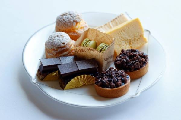 ウェスティンホテル東京の最上階「ビクターズ」で楽しむ優雅なアフタヌーンティー