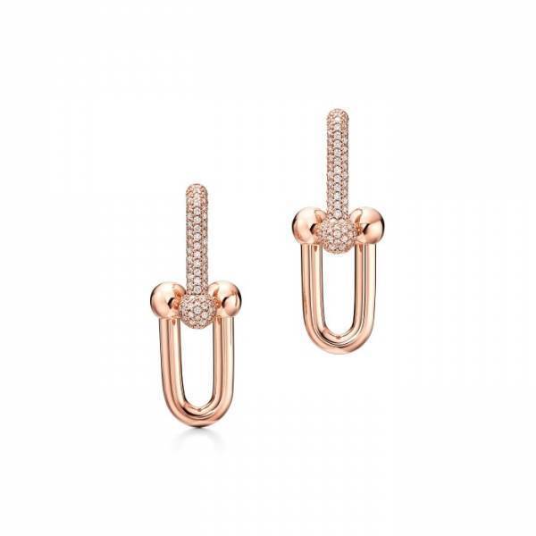 母の日に贈りたい! ティファニーのモダンで洗練された新作ジュエリー