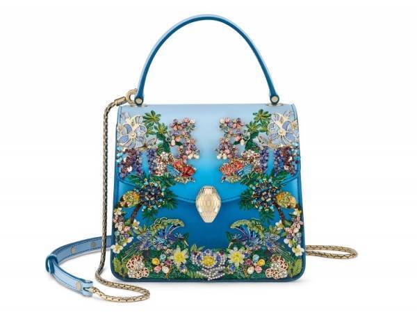 ブルガリがメアリー・カトランズとコラボ! 自然が織りなす世界をアイコンバッグにジュエリーモチーフで表現