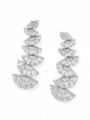 ショパールのハイジュエリーを纏ったaespaが第76回カンヌ国際映画祭のレッドカーペットに登場