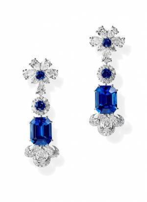 ショパールのハイジュエリーを纏ったaespaが第76回カンヌ国際映画祭のレッドカーペットに登場