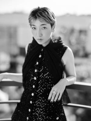 シャネルを纏った安藤サクラが第76回カンヌ国際映画祭のクロージング セレモニーに登場