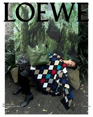 ロエベが2023年秋冬プレコレクションキャンペーンを発表。11人の個性的な才能たちをユルゲン・テラーが撮影