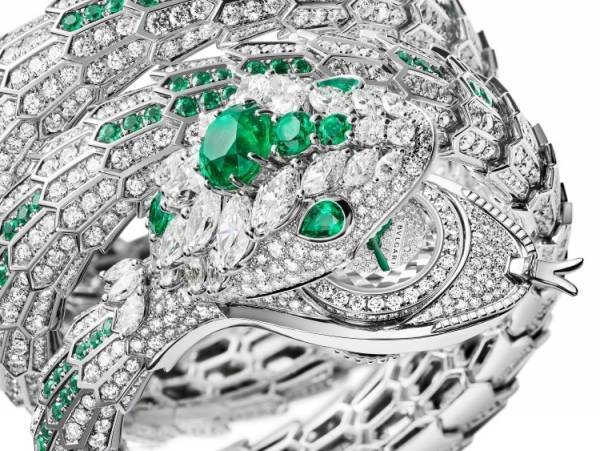 ブルガリ「メディテラニア」コレクションに75周年を迎えたセルペンティの新作ハイエンドウォッチが登場