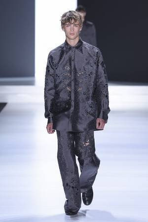 【ルック】ドルチェ&ガッバーナが2024 春夏 メンズ コレクションを発表