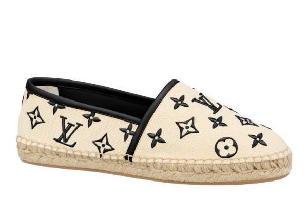 ルイ・ヴィトン「LV バイ・ザ・プール」コレクションにウェッジソールやミュールなど新作が登場