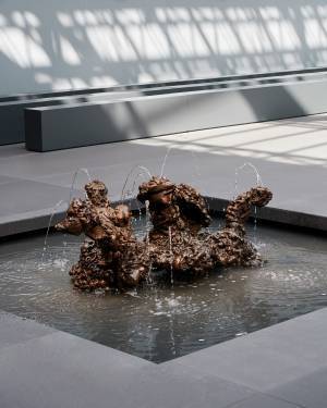 【ルック】ロエベが2024年春夏メンズコレクションをパリで発表