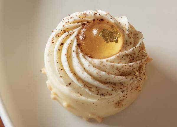 秋の訪れを伝える、フォーシーズンズホテル東京大手町の「シャインマスカット」アフタヌーンティー