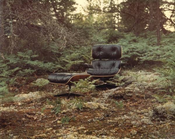 ハーマンミラーが浅間山の麓でポップアップストアを出店。「アーロンチェア」などの執務用家具を中心に展示