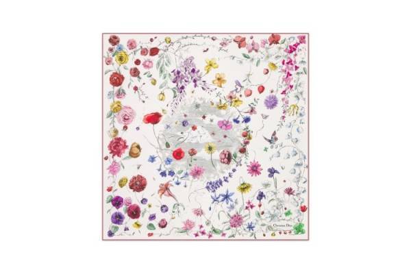 クリスチャン・ディオールの生家、グランヴィルの庭園を思わせる「フロリレージョ」モチーフをあしらったアイテムが登場