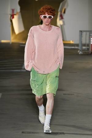 【ルック】KAMIYAが2024年春夏コレクションを楽天ファッションウィーク東京で発表