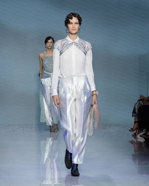 【ルック】ジョルジオ アルマーニが2024春夏ウィメンズコレクションをミラノにて発表