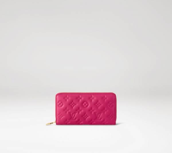 クッションから着想を得たルイ・ヴィトン「クッサン」シリーズに鮮やかなカラーのアイテムが新登場