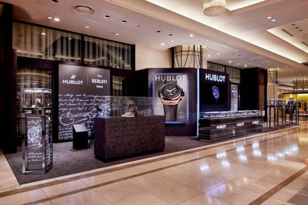 レザーとチタニウムの融合。ウブロとベルルッティのコラボによる洗練を纏った日本限定「ビッグ・バン ウニコ 」が登場