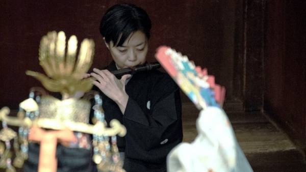 ミュウミュウが「Miu Miu Club Tokyo」を日本で初開催。伝統芸能『能』にまつわる女性アーティストとクリエイターがコラボ