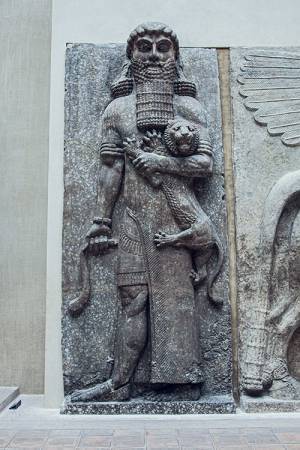 写真家・笠原秀信による旅をテーマにしたオンラインExhibition「THE ROAD」。第11弾はフランス・ルーヴル美術館編