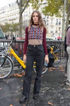 定番アイテム「ジーンズ」に変化あり! 流行にとらわれない個性を引き出すスタイリング【パリスナップ】