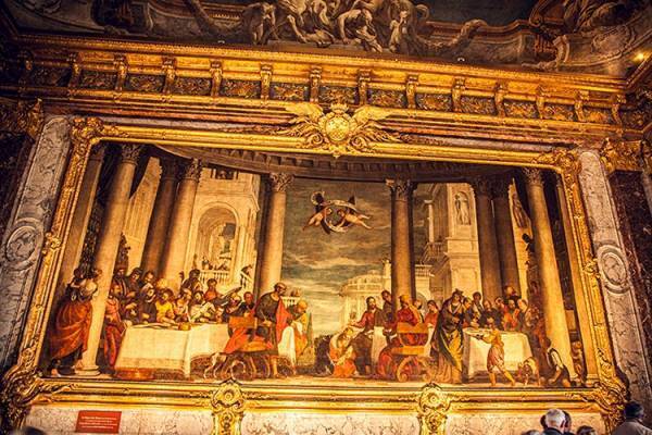 写真家・笠原秀信による旅をテーマにしたオンラインExhibition「THE ROAD」。第12弾はフランス・ヴェルサイユ宮殿編