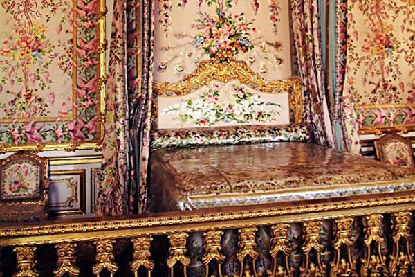 写真家・笠原秀信による旅をテーマにしたオンラインExhibition「THE ROAD」。第12弾はフランス・ヴェルサイユ宮殿編