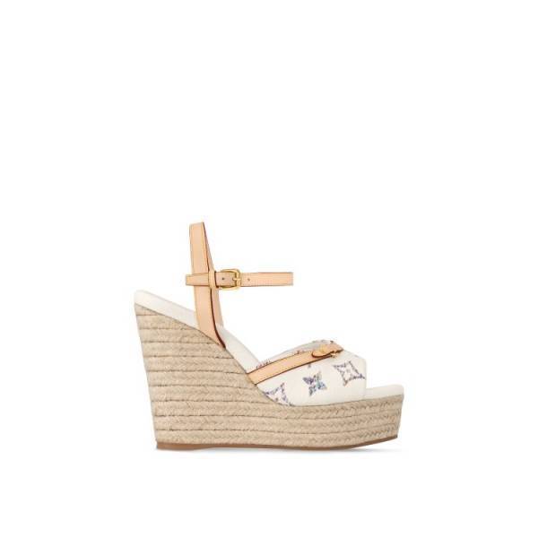 ルイ・ヴィトンから今夏のテーマ「ノーティカル」に沿ったサンダルやミュールが登場