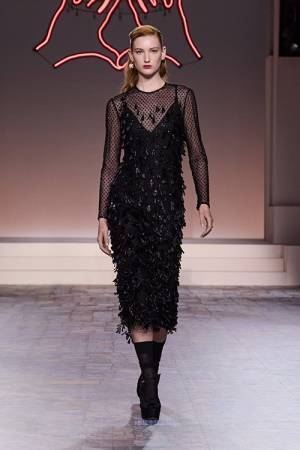 【ルック】ディオールがマリア・グラツィア・キウリによる2024年フォールコレクションを発表