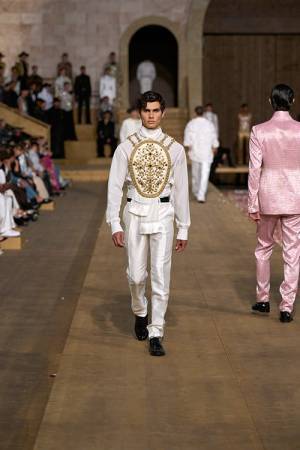 【ルック】ドルチェ&ガッバーナが男性用高級仕立服「アルタ サルトリア コレクション」を発表