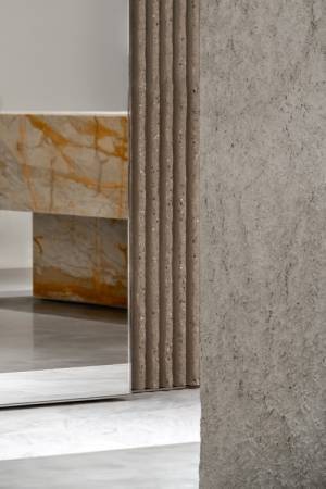 サンローランが伊勢丹新宿店本館3階にリフレッシュオープン。アンソニー・ヴァカレロのデザインコンセプトを反映